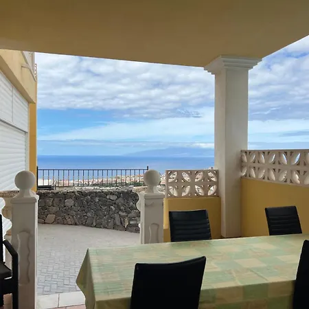 Tenerife Sur 阿德耶